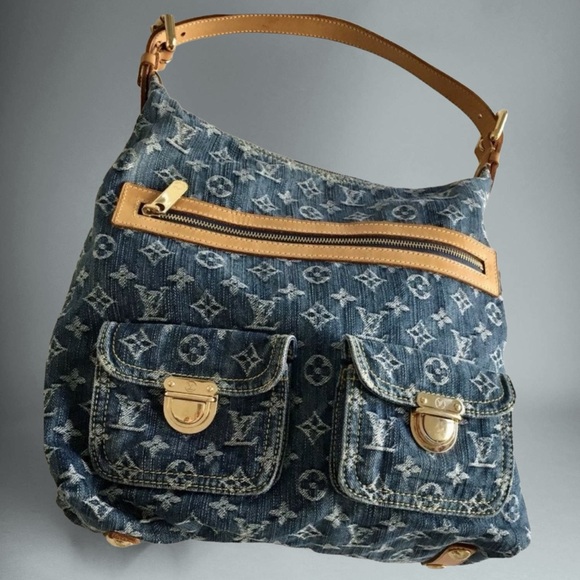 A104- 💯 % authentic Louis Vuitton Denim shoulder bag - Picture 1 of 11